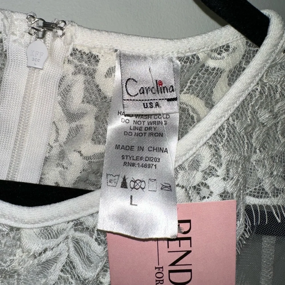 NWT NEW Wedding Women Carolina Dress, Size L, White lace short long sleeve party - Picture 3 of 16